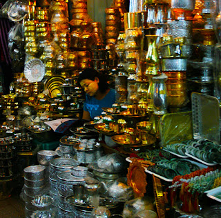 Shopping at Mahamuni Temple Shopping at Mahamuni Temple