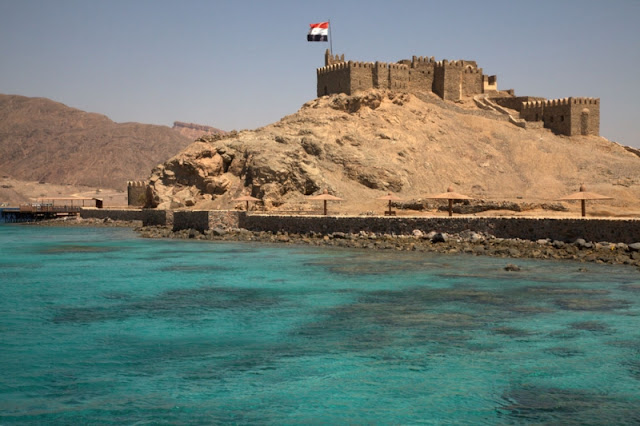 Salah El Din fortress in Taba