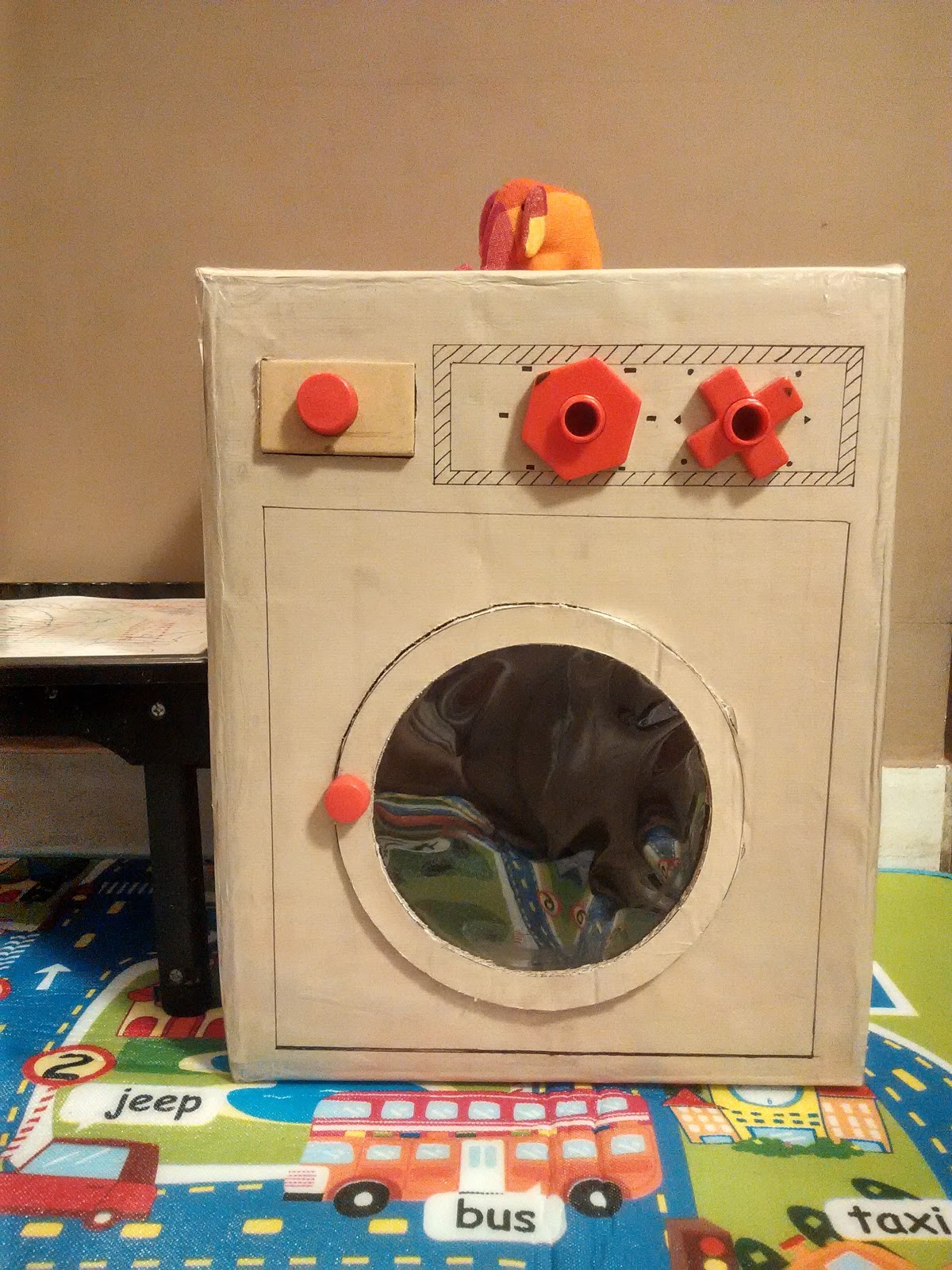Sonshine Mumma: DIY Play Washing Machine | Pretend Play for Toddlers
