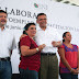 Rolando Zapata entrega apoyos del programa Bienestar Laboral