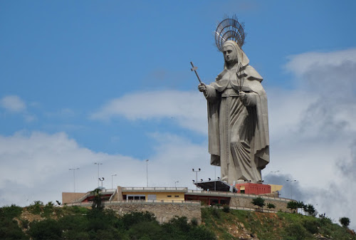 Estátua de Santa Rita de Cássia - Santa Cruz - RN