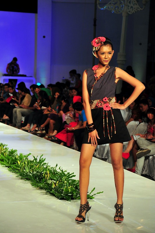 Youth fashion. современная мода молодежи в россии. Youth fashion.