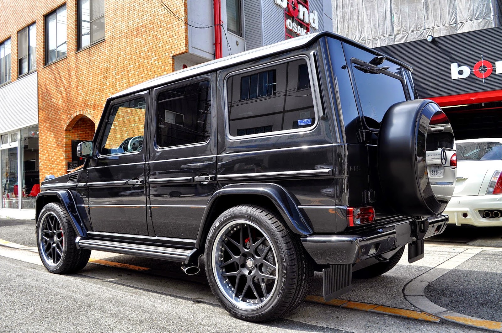 MercedesBenz G63 AMG All Black on HRE Performance Wheels BENZTUNING