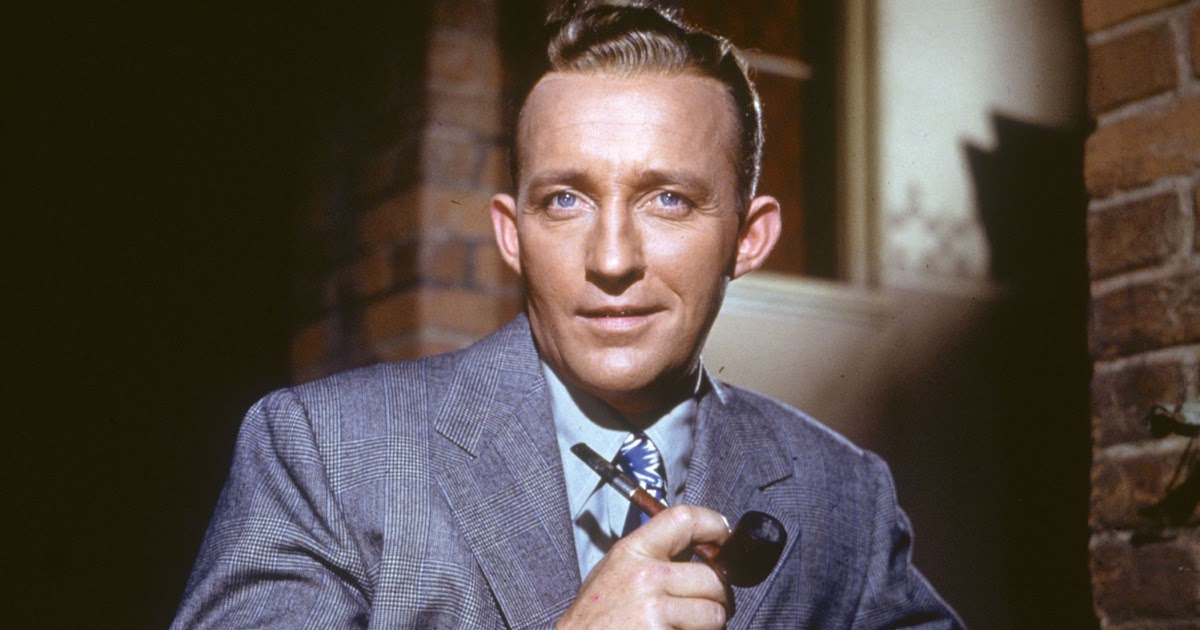 famous pipe smokers bing crosby ultimate crooner famous pipe smokers bing crosby ultimate crooner