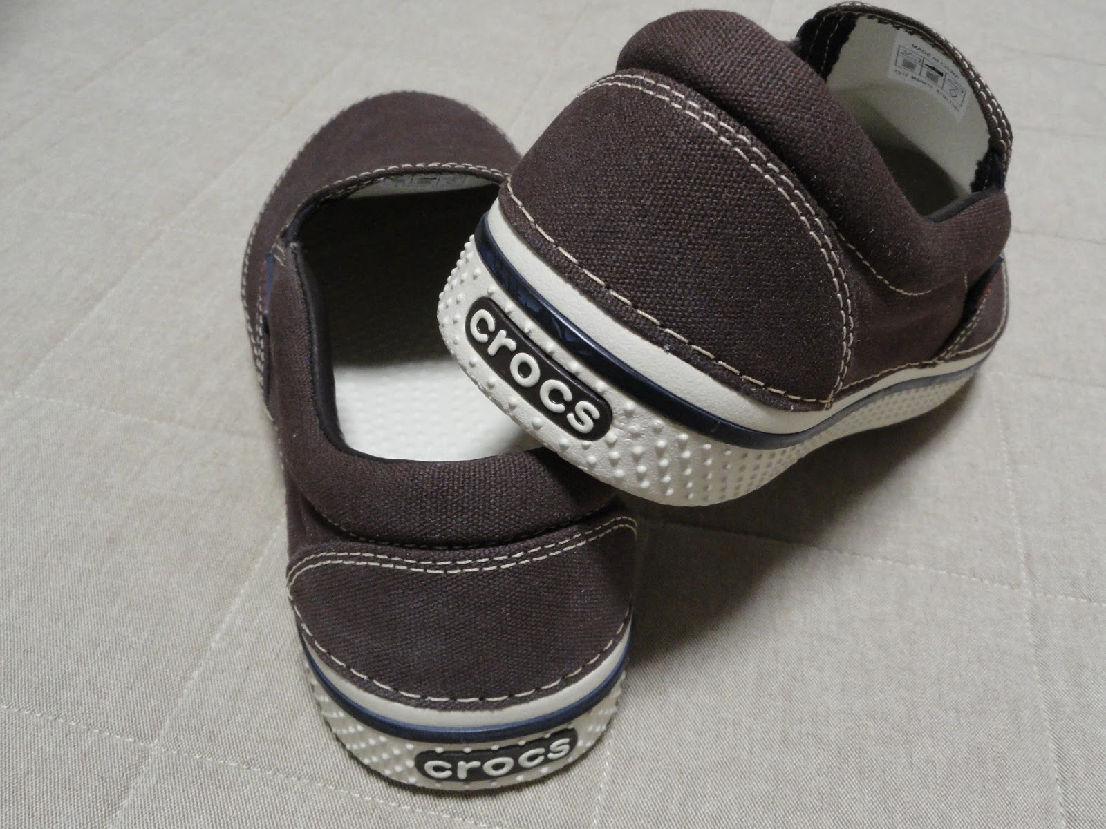 ファッションの話 またまたクロックスの靴買った「クロックス Hover Slip On エスプレッソ/スタッコ/M8/W10)