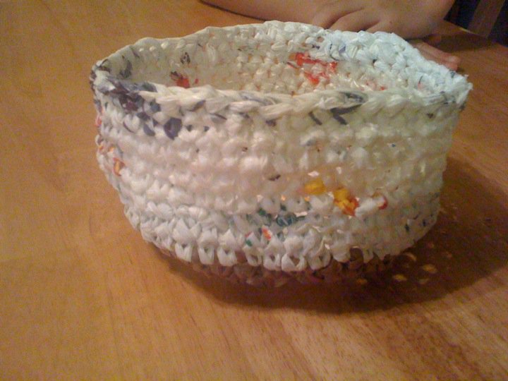 Blue Crochet: The Plastic Bag Bowl