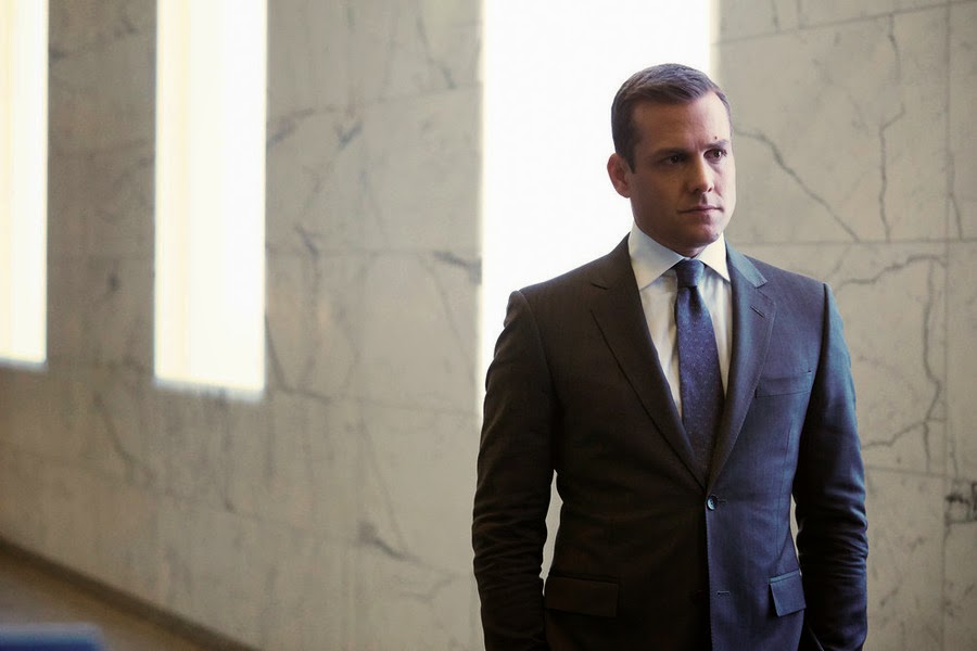 Suits - Episode 4.16 - Not Just a Pretty Face (Season Finale) - Promotional Photos + Synopsis