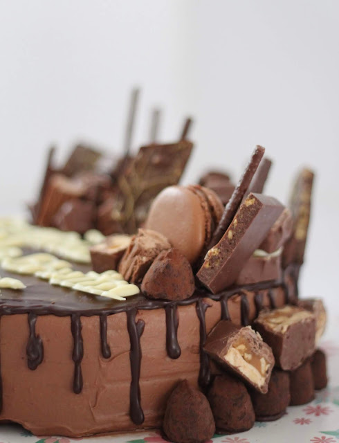 Chocolate bar drip cake