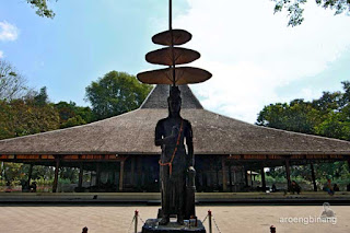 pendopo agung trowulan mojokerto