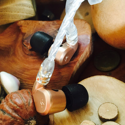 【低音名機☆】Campfire Audio 初代Dorado Campfire Audio Dorado - Reviews | Headphone Reviews and