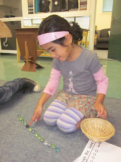 Mairtown Kindergarten: Using balance scales to explore mathematics