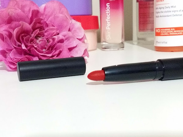 E.L.F. Professional Matte Lip Colour - Rich Red