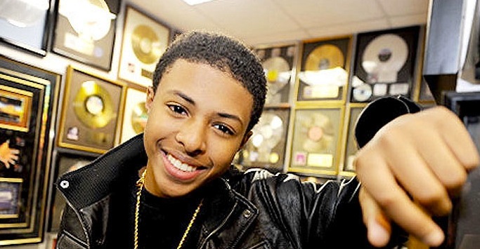 Exclusive Glamour: DIGGY SIMMONS GOT ENGAGED