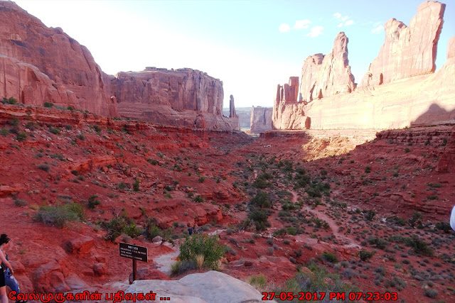 Arches National Park - Moderate Hike Trails