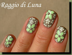 nails raggio luna di olive nail december acrylic textured flowers gold rhinestones half round metal silver designs