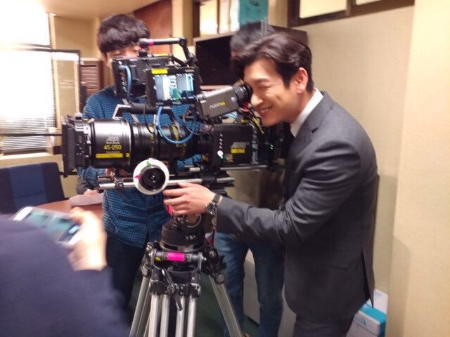 %25EB%2588%2588%25EC%259B%2583%25EC%259D