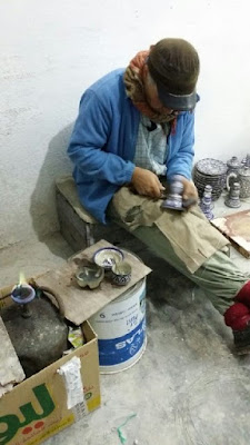 Proceso de aplicación del estaño a la cerámica