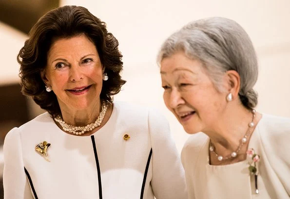 King Carl Gustaf, Queen Silvia of Sweden, Japan's Emperor Akihito and Empress Michiko visited Art of Natural Science exhibition at JP Tower Museum