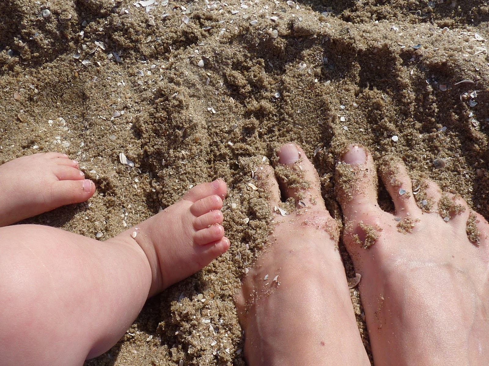 No time to be bored Sandal gap