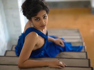 sensual radhika apte photo shoot kabali bollywood marathi actress star