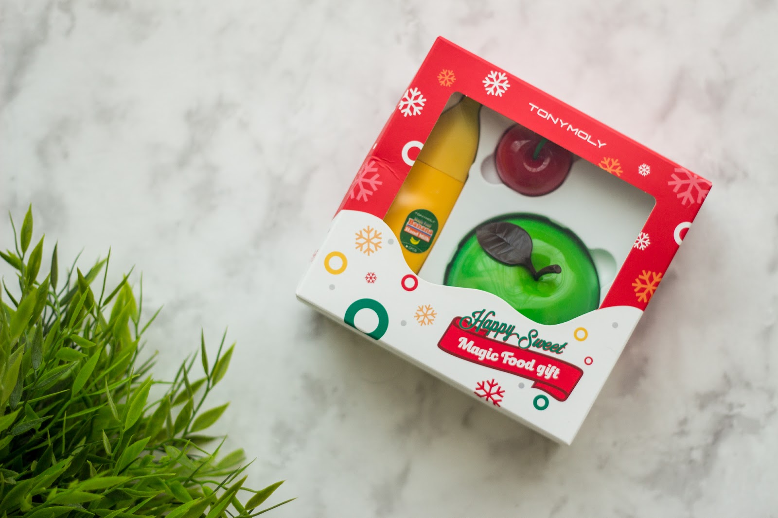 Jiji Beauty + Review Tonymoly Happy Sweet Magic Fruit Gift Set