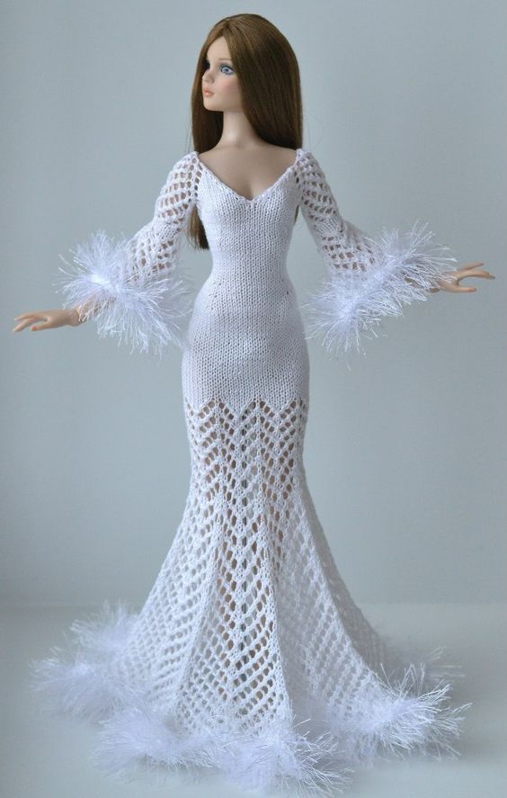 Patrones de vestidos para muñecas barbie a crochet