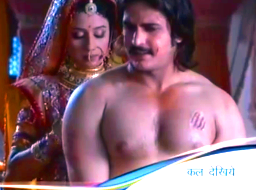 jodha-akbar-sexy-muscle.png