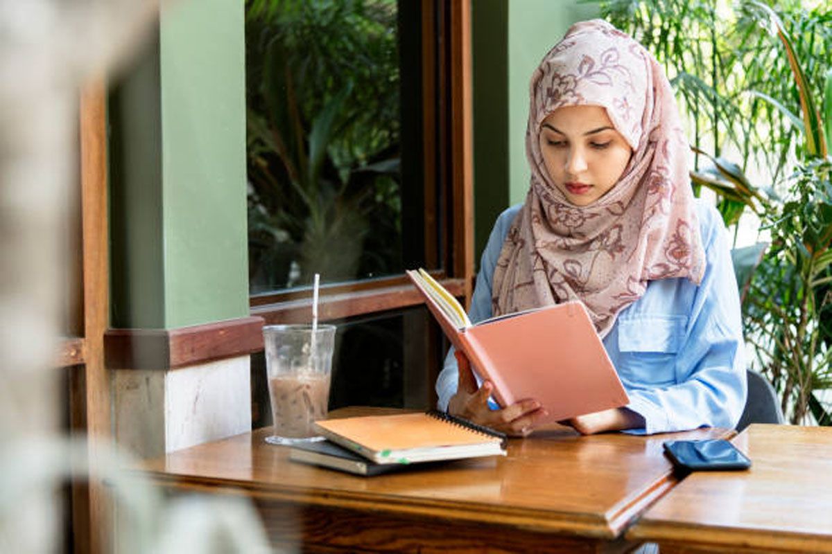 pakaian-longgar-muslimah