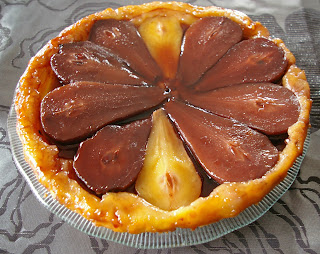 tarta tatin z gruszkami, tarta gruszkowa, odwrócona tarta przepis