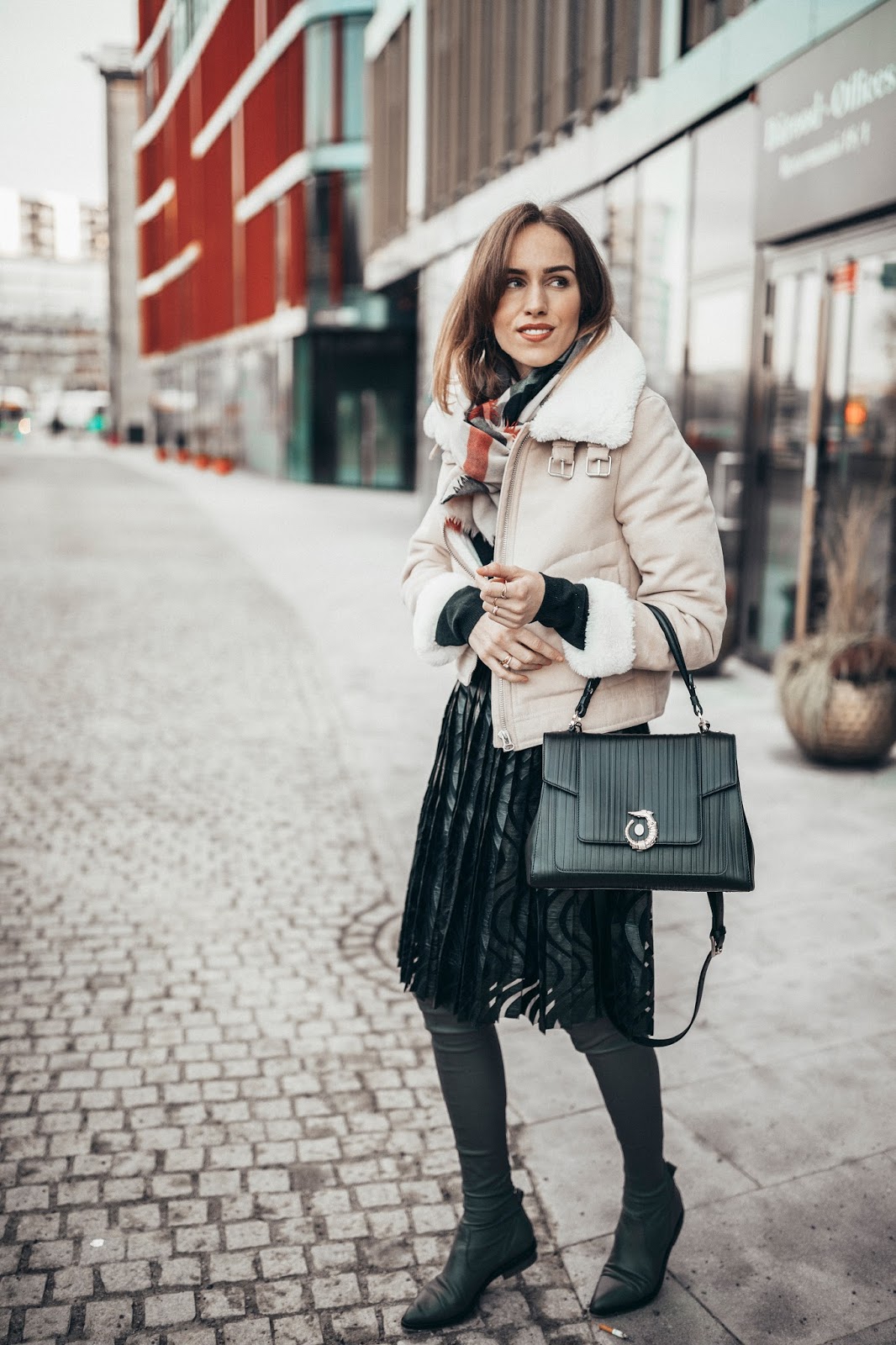 How To Wear Pleated Skirts In Winter Kristjaana