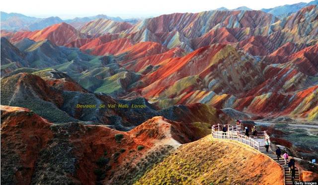 Resultado de imagem para Parque Geológico Nacional Zhangye Danxia