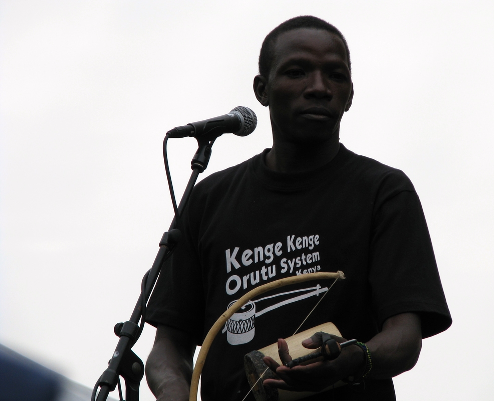 WOMAD 2010, Caceres. Kenge Kenge Orutu System, Kenya