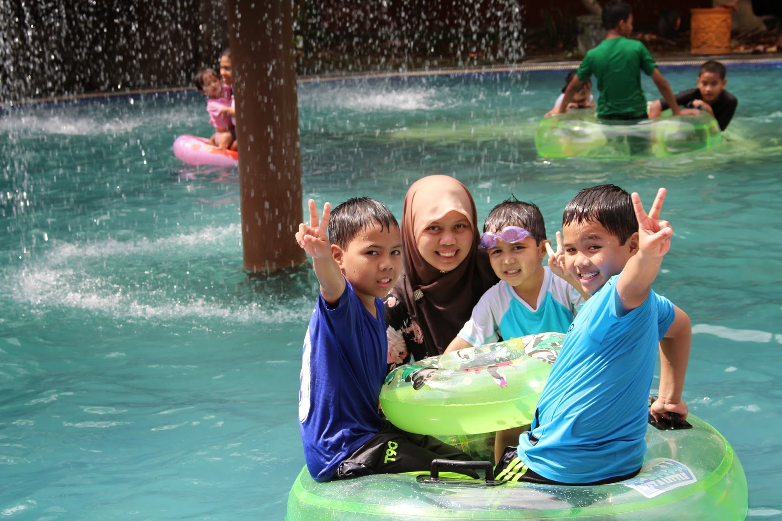 My First Blog! Kota Bharu Water Splash