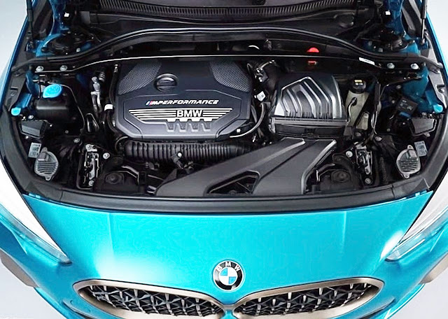 2020-BMW-M235i-xDrive-Gran-Coupe-engine