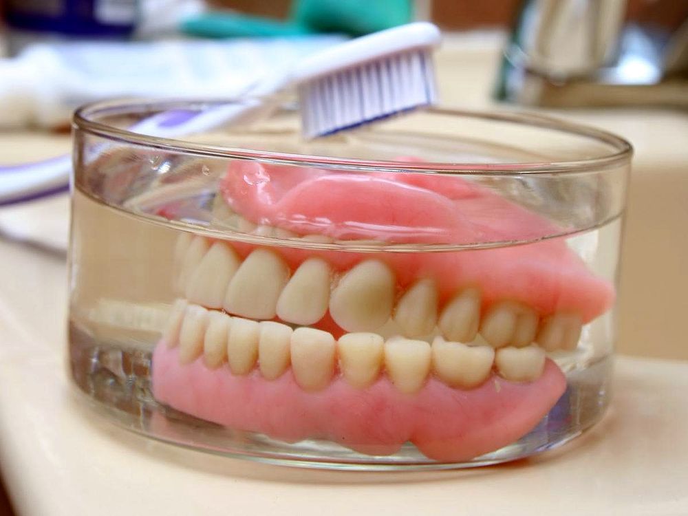 DENTAL PROSTHESES How To Take Care of Dentures? Directorio Odontológico