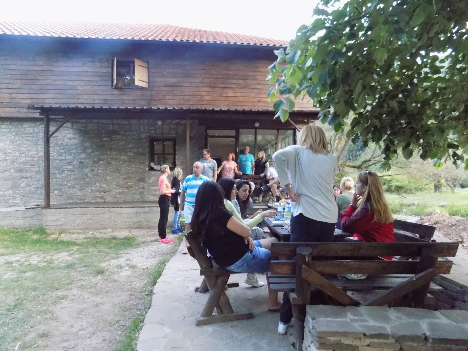 Obična i Neobična Putovanja Planinarski dom Dojkinci ili kako spojiti