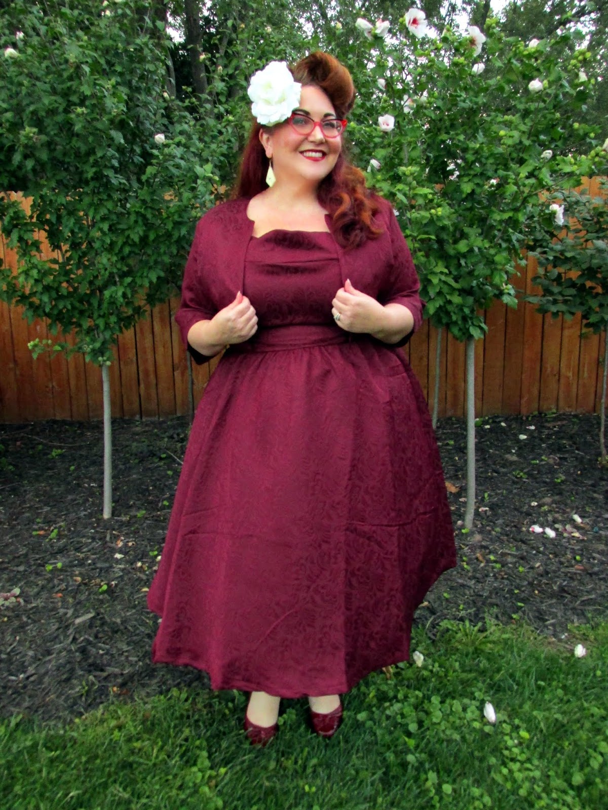 lindy bop burgundy dress