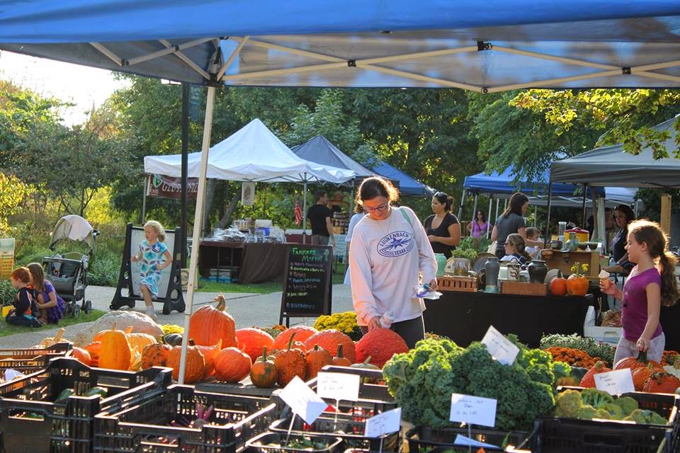 Riverside Illinois It s On Riverside s Farmers Market 2014 Riverside Illinois It s On Riverside s Farmers Market 2014