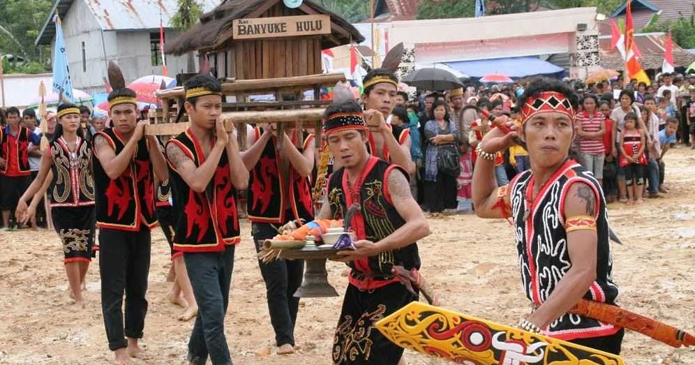 Chord Dan Lirik Lagu Kalimantan Barat Cik Cik Periuk Dengan Terjemahannya