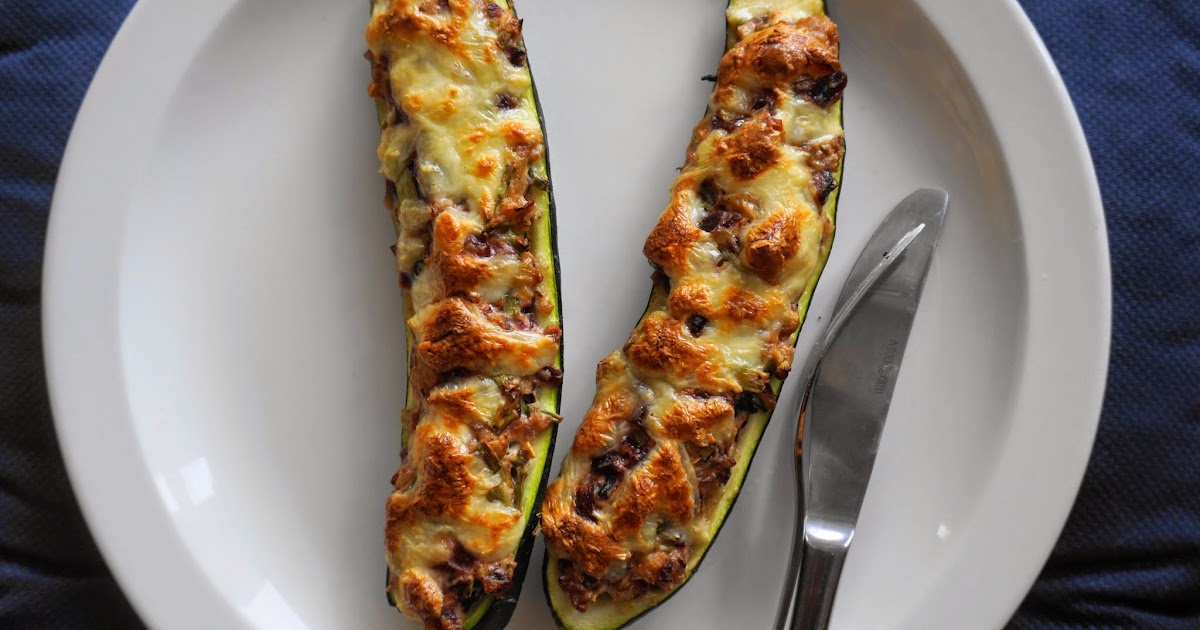 Küchenmädchens Tagebuch: Lecker vegetarisch: Gefüllte Zucchini aus dem Ofen