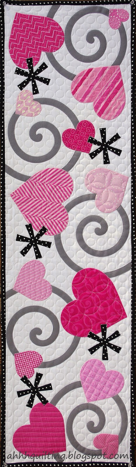 Ahhh...Quilting: Valentine s Table Runner Quilt