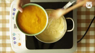 Banh xoai ngan lop: an ngon ma khong can lo, cung chang can kheo tay - Anh 7