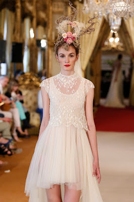 Desfile de Santos Costura en Atelier Couture Desfile de Santos Costura en Atelier Couture