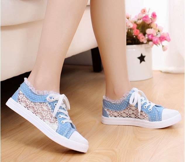 trendy shoes at the moment