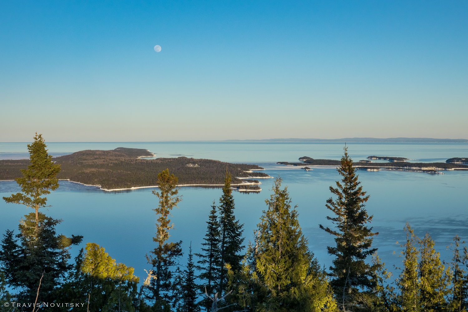 Photography by Travis Novitsky Photo Journal Mt. Josephine snowshoe hike