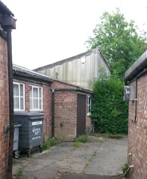 Phil's Workbench Warehouse Wednesday In the back streets of Bourne