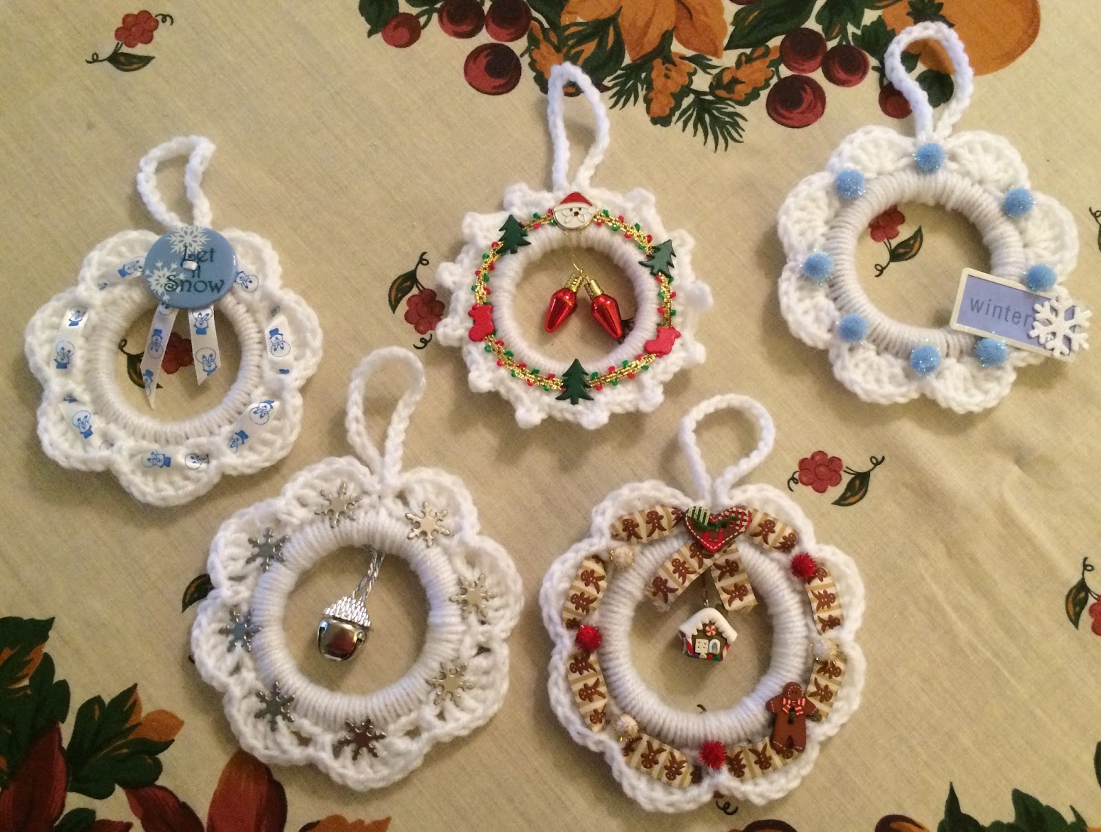 White Crochet Wreath Ornaments