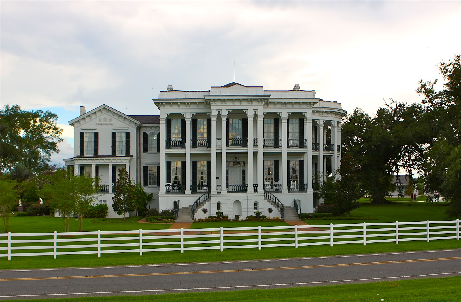 Sweet Southern Days Mississippi River Road Nottoway Plantation