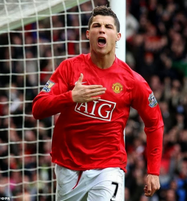 Cristiano Ronaldo 7: Cristiano Ronaldo - Manchester United ...