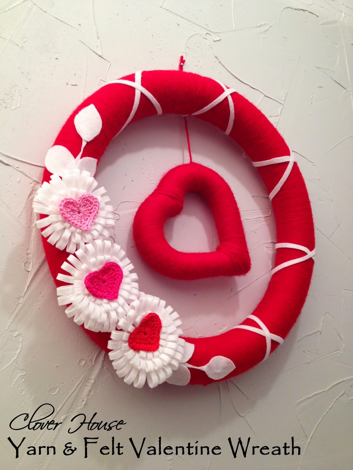 Clover House: Yarn and Felt Valentine Wreath with Loopy Felt Flower How-tos